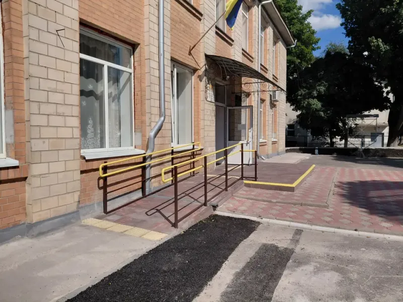 Безбар'єрність у Лубнах: що вже зробили та які завдання залишаються